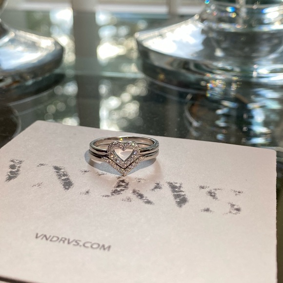 Sterling Silver CZ Heart Ring Set, Size 6 - Picture 2 of 8